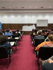 Aula do Professor Jean-Michel Vives 03