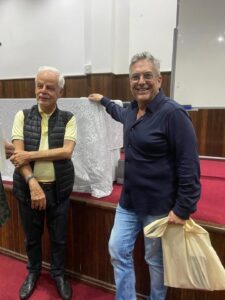 Aula do Professor Jean-Michel Vives 09